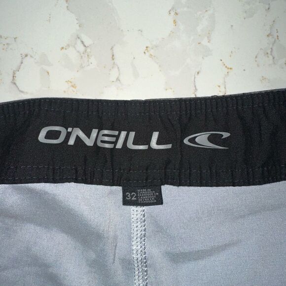 O’Neill Men’s Board Shorts - Picture 5 of 8